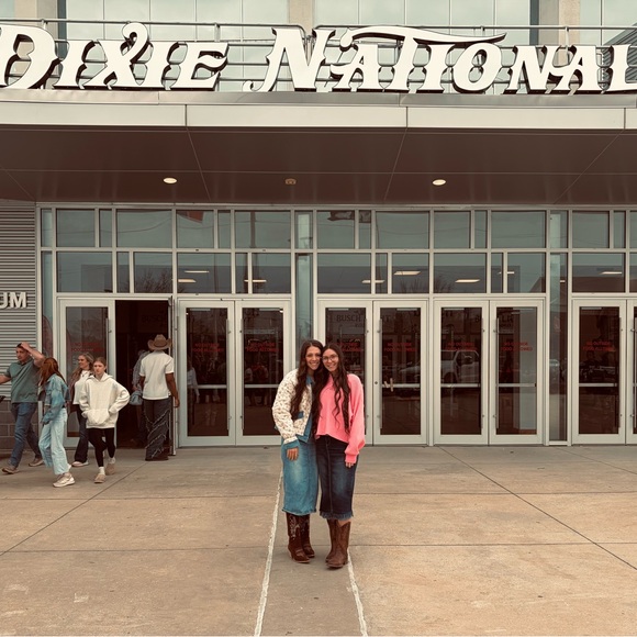 🤍 - Picture 5 of 7